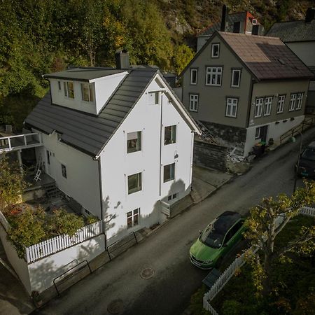Koselig Leilighet I Sentrum Олесун Екстериор снимка
